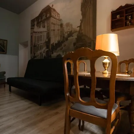 Satynowy By Good Time