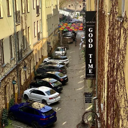 Satynowy By Good Time Łódź