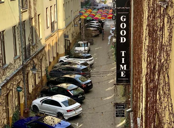 Satynowy By Good Time Łódź